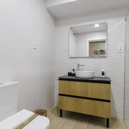 Core Essence Apartment *