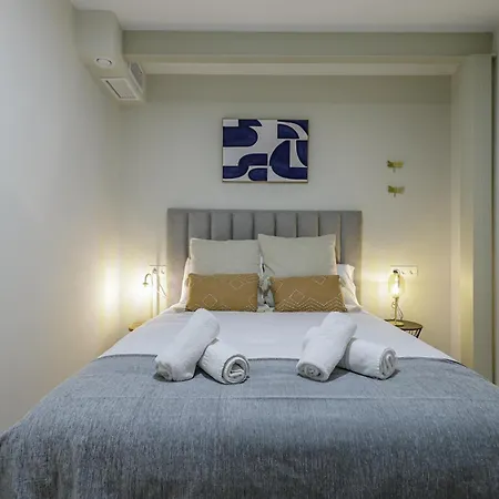 Core Essence Apartment *